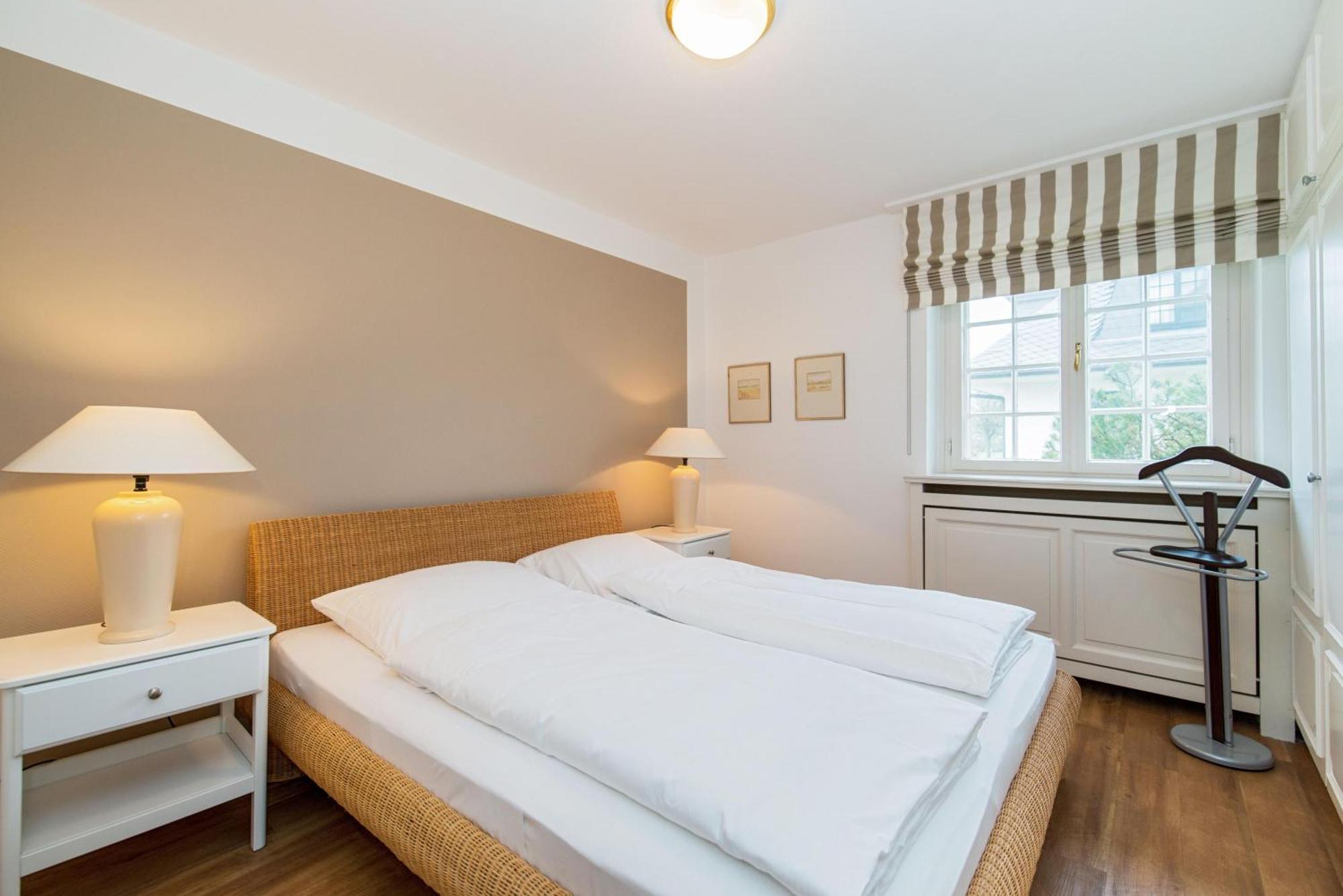 Meyer Ebeling Apartment *
